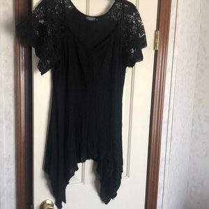 Black tunic top